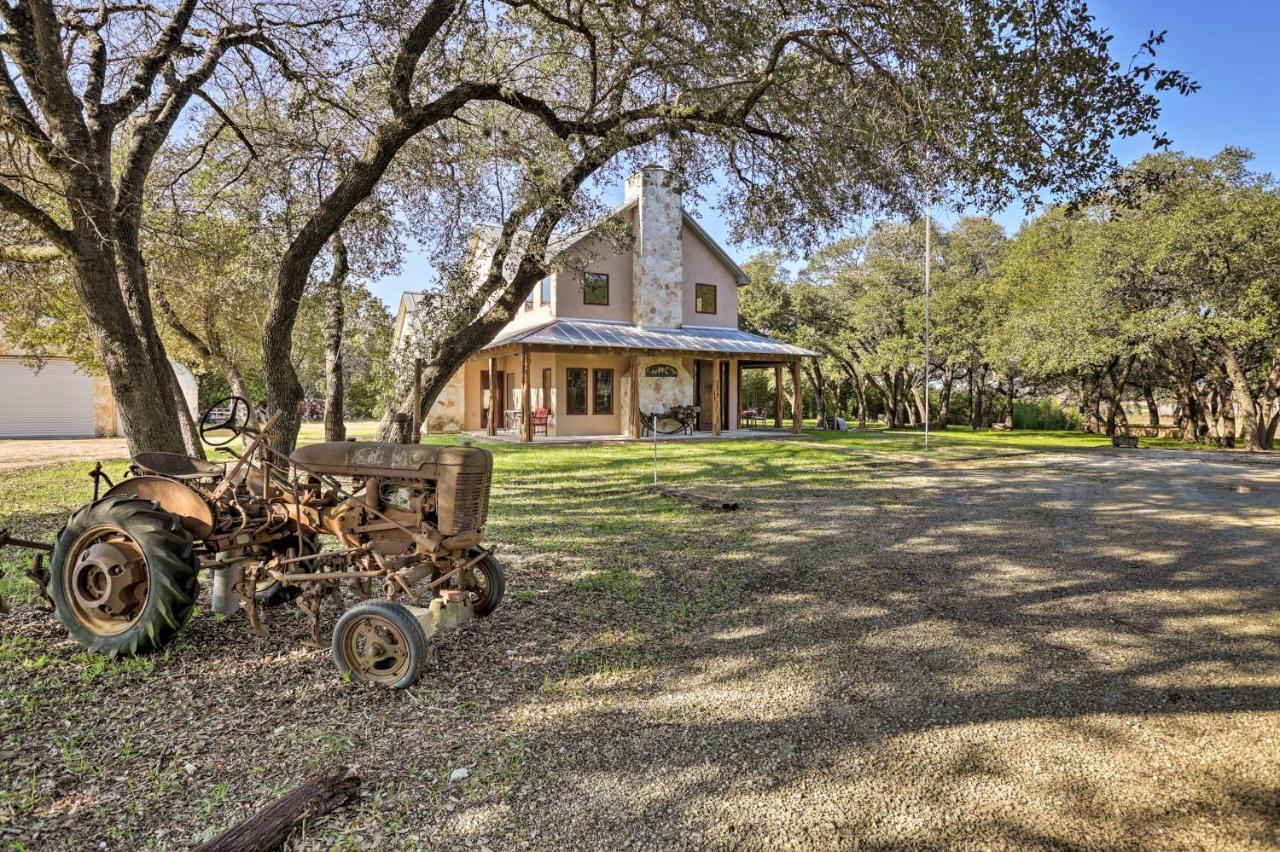 Riverfront Blanco Home With Shaded Porch And Hot Tub Dış mekan fotoğraf